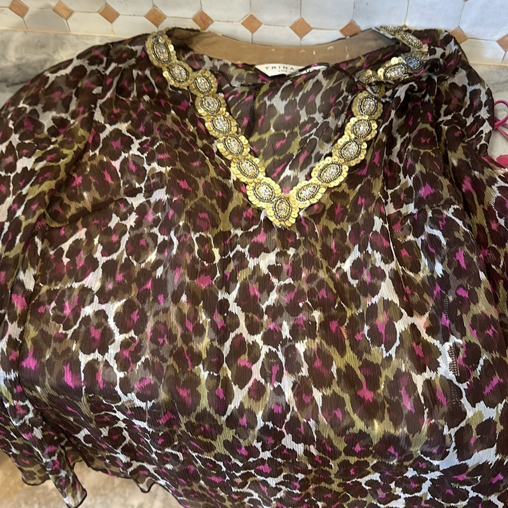 Trina Turk sheer blouse P with gold embellishments. Comes with cami - Picture 3 of 4